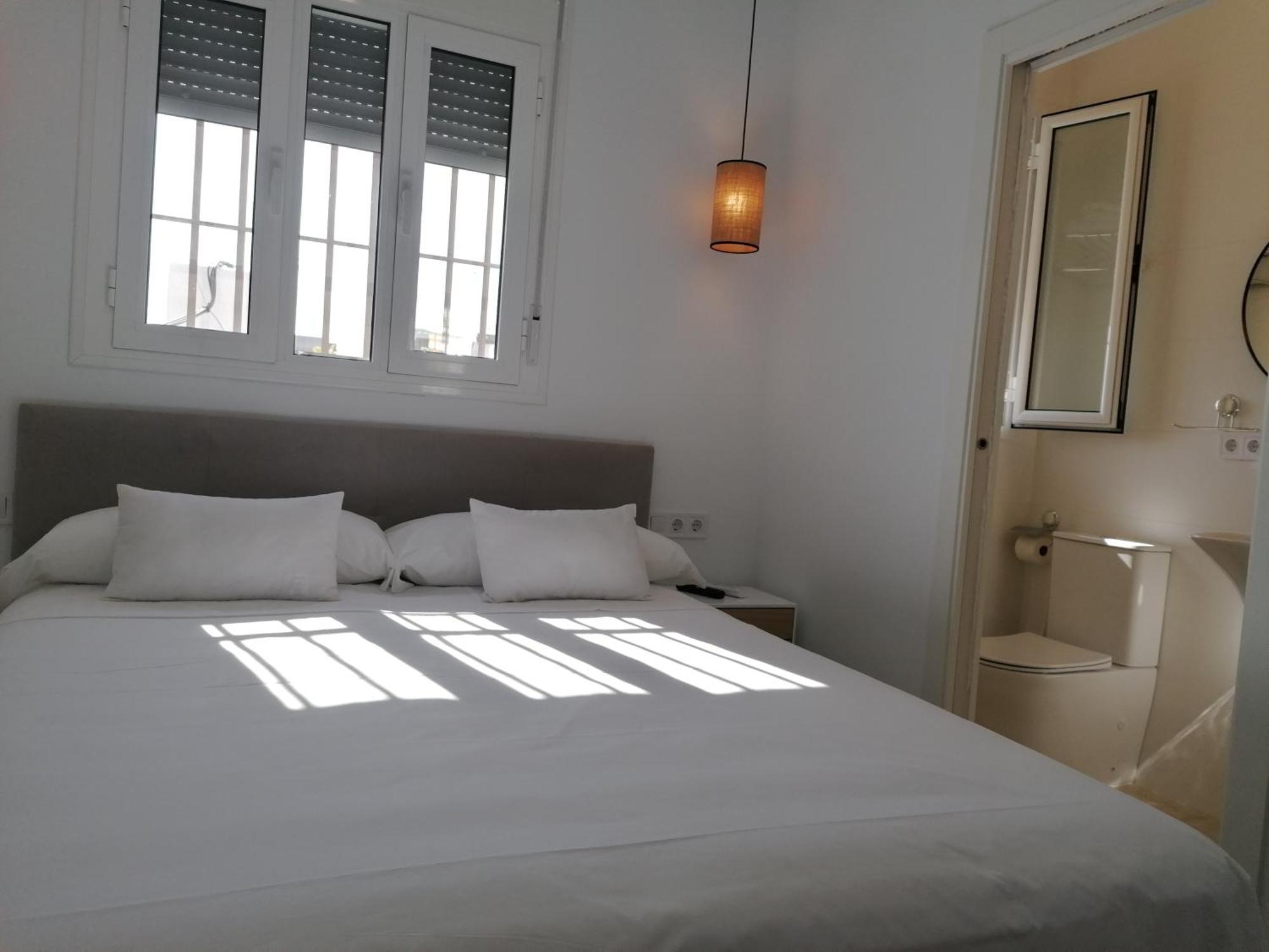 Apartamento 2 Habitaciones Sanlucar La Mayor N-431 Sevilla-Huelva Rum bild